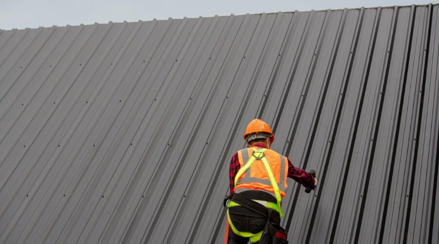 Professional gutter cleaning in Crookston, MN